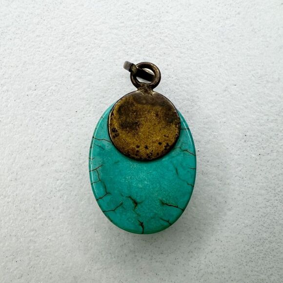 Bronze Tone Faux Turquoise Cabochon Pendant - Picture 2 of 4